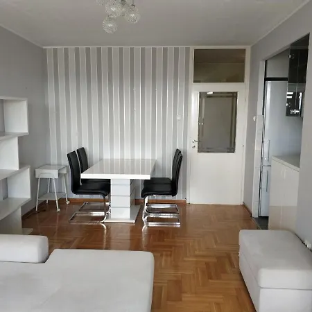 Alexplatz Danube View